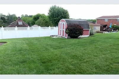 640 Longvue Drive, Chartiers, PA 15342 - Photo 35