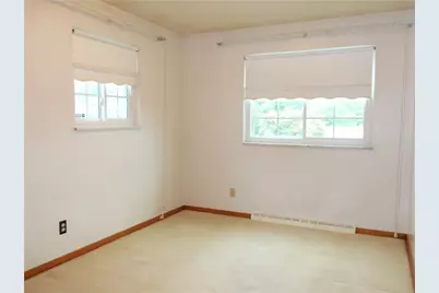 640 Longvue Drive, Chartiers, PA 15342 - Photo 19