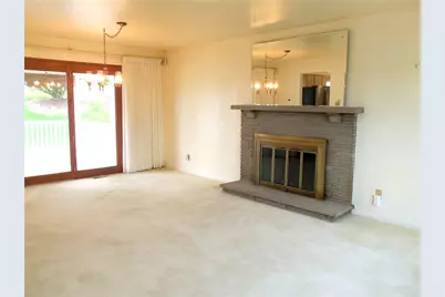 640 Longvue Drive, Chartiers, PA 15342 - Photo 3