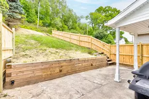 1317 4th Ave, Conway, PA 15027 - Photo 9