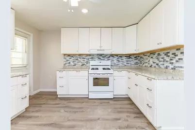 1317 4th Ave, Conway, PA 15027 - Photo 17