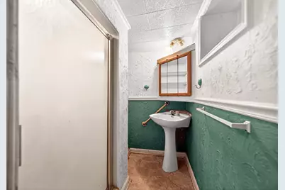 571 Main Street, North Huntingdon, PA 15642 - Photo 19