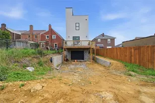 1361 Hawthorne St, Pittsburgh, PA 15201 - Photo 41