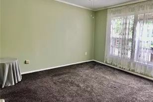 126 York Rd, Cranberry Township, PA 16066 - Photo 11