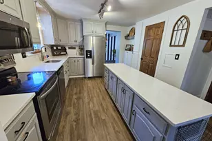 135 Cannon Dr, Hempfield Township, PA 15601 - Photo 13