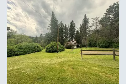 2229 Copper Kettle Highway, Middlecreek Township, PA 15557 - Photo 9