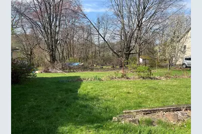 869 E Hill Dr, New Kensington, PA 15068 - Photo 19