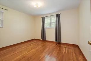 9246 Mary Ave, Pittsburgh, PA 15237 - Photo 11