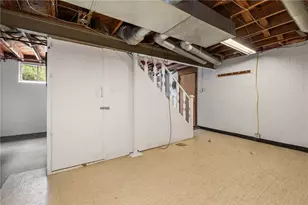 9246 Mary Ave, Pittsburgh, PA 15237 - Photo 17