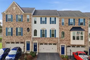 404 Aprilmae Way, Ross Twp, PA 15237 - Photo 1