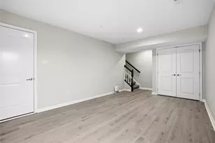 404 Aprilmae Way, Ross Twp, PA 15237 - Photo 33
