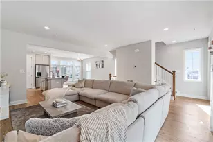 314 Harlequin St, Cranberry Township, PA 16066 - Photo 11