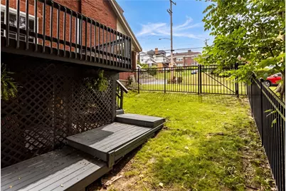 2900 Crosby Ave, Pittsburgh, PA 15216 - Photo 25