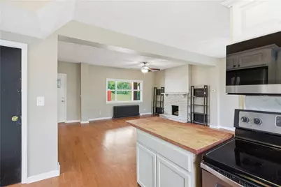 2900 Crosby Ave, Pittsburgh, PA 15216 - Photo 11