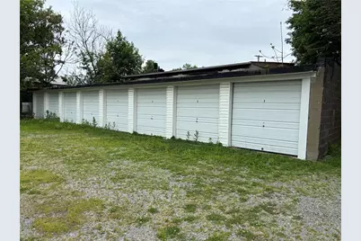 505 W New Castle St, Butler, PA 16001 - Photo 3
