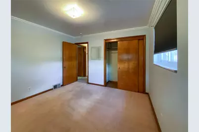 128 Clover Dr, Center Township, PA 15061 - Photo 11