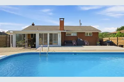 607 Stokes Dr, Elizabeth Twp/Boro, PA 15037 - Photo 47