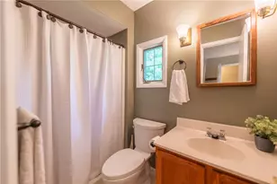 123 Southview Dr, Lancaster Township, PA 16037 - Photo 25