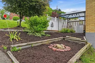 119 Spruce Dr, Pittsburgh, PA 15116 - Photo 39