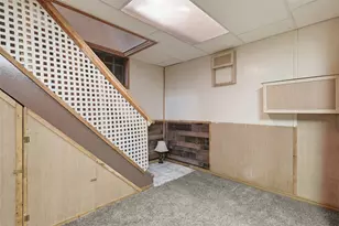119 Spruce Dr, Pittsburgh, PA 15116 - Photo 29