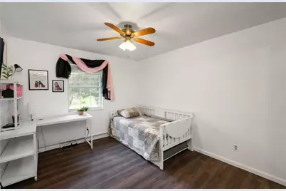 400 Cherokee, Center Township, PA 16001 - Photo 13