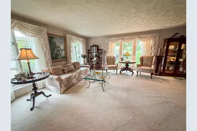 149 Blazing Star Dr, Penn Township, PA 16002 - Photo 5