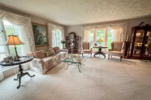 149 Blazing Star Dr, Penn Township, PA 16002 - Photo 5