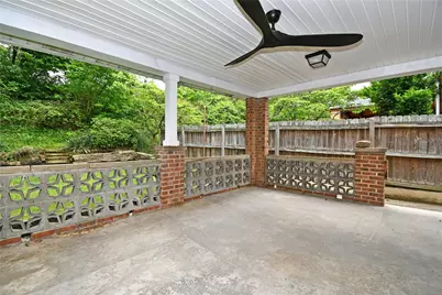433 Ridgemont Dr, Pittsburgh, PA 15220 - Photo 25