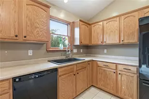 72 4th St, North Irwin, PA 15642 - Photo 9