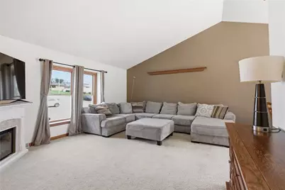72 4th St, North Irwin, PA 15642 - Photo 3