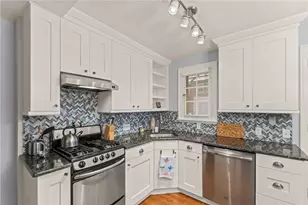 436 Olympia Rd, Pittsburgh, PA 15211 - Photo 9