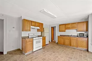 1025 Brownsville Rd, Pittsburgh, PA 15210 - Photo 29