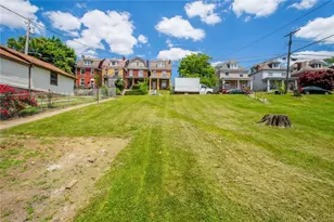1025 Brownsville Rd, Pittsburgh, PA 15210 - Photo 35
