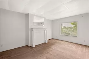 1025 Brownsville Rd, Pittsburgh, PA 15210 - Photo 27