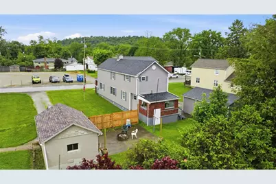 210 Perry Ave, Washington Township, PA 15012 - Photo 7