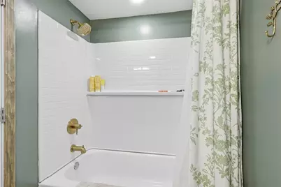 210 Perry Ave, Washington Township, PA 15012 - Photo 27