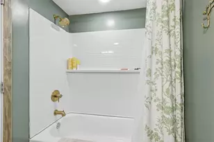 210 Perry Avenue, Washington Township, PA 15012 - Photo 27