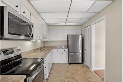 750 Washington Rd #1204, Pittsburgh, PA 15228 - Photo 17