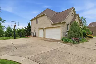 4200 Muirfield Cir, Collier Township, PA 15142 - Photo 41