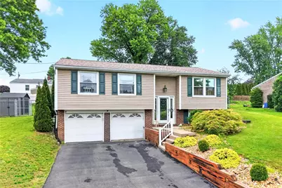 215 Princeton Dr, Center Township, PA 15001 - Photo 45