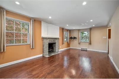 4706 E Willock Rd, Pittsburgh, PA 15227 - Photo 9