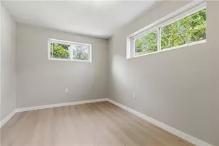 609 Monaca Rd, Hopewell Township, PA 15001 - Photo 19