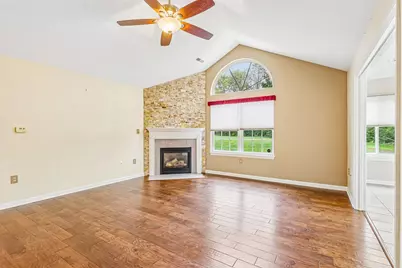 2014 Jamestown Court, Adams Township, PA 16059 - Photo 7