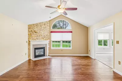 2014 Jamestown Court, Adams Township, PA 16059 - Photo 9