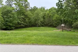 338 Downes Rd, Hempfield Township, PA 15644 - Photo 1
