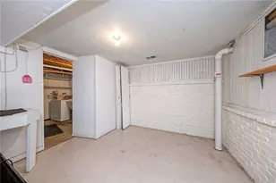1023 Middle Rd, Pittsburgh, PA 15116 - Photo 31