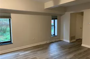 5708 Walnut St, Pittsburgh, PA 15232 - Photo 3