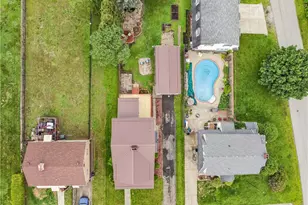 406 Overlook Dr, Industry, PA 15052 - Photo 9