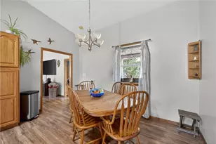 201 Main St, New Freeport, PA 15352 - Photo 9
