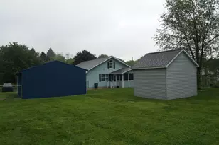 606 Beech St, Derry Township, PA 15627 - Photo 13